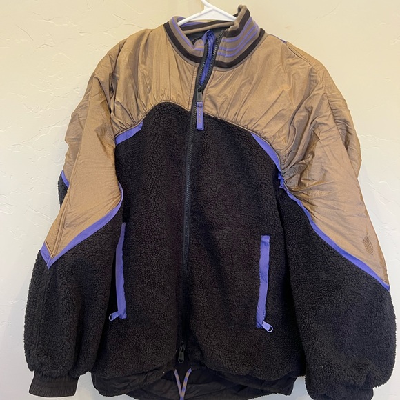 Free People NWT XS Wild and Free FP Movement Jacket $198 - Picture 9 of 11